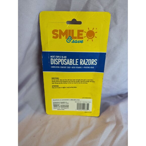 Smile & Save Mens Triple Blade Disposable Razors Lubricating Strip & Vitamin E - Picture 2 of 2